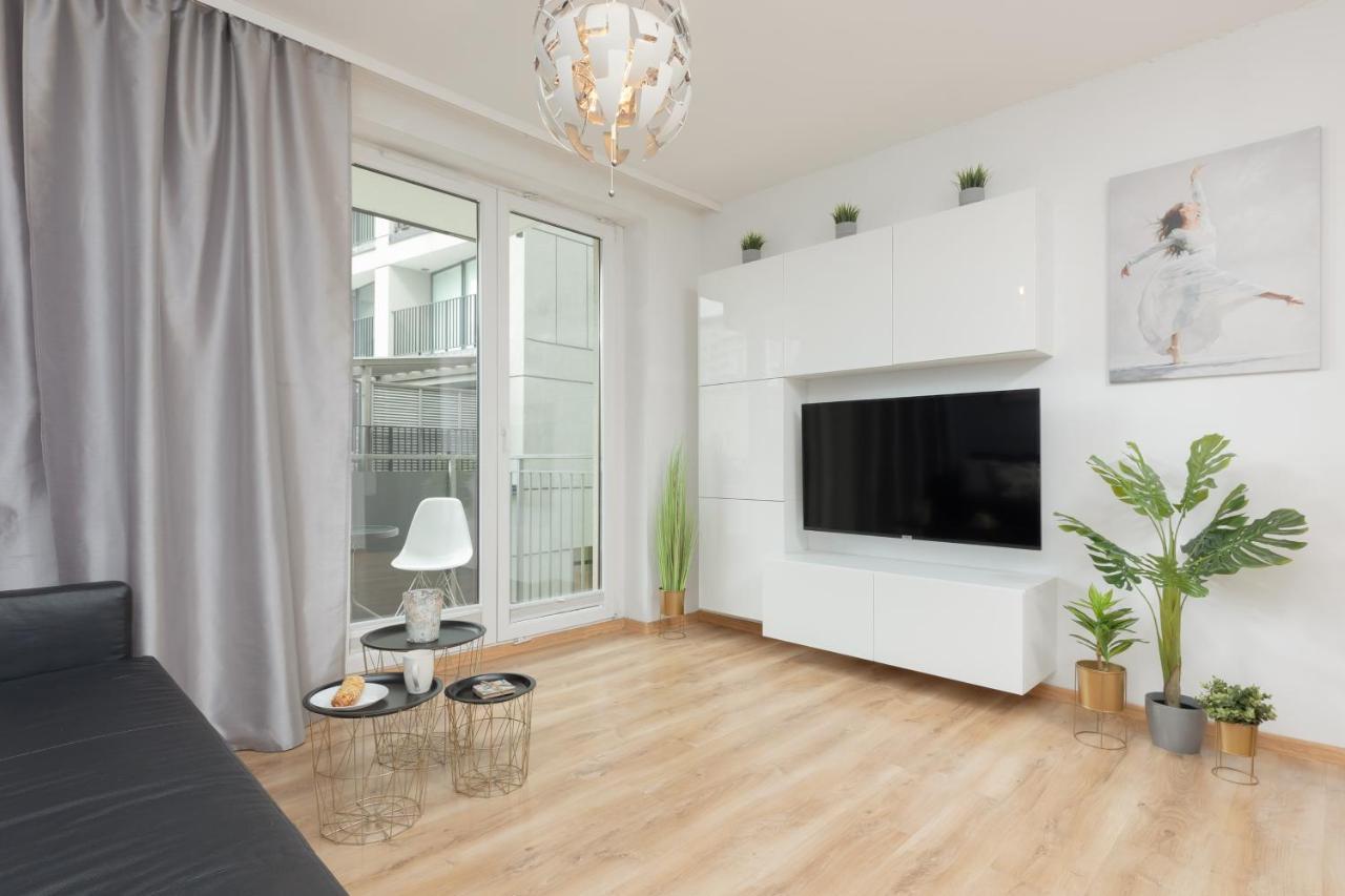 Warszawa Wawrzyszewska Apartment By Noclegi Renters Esterno foto