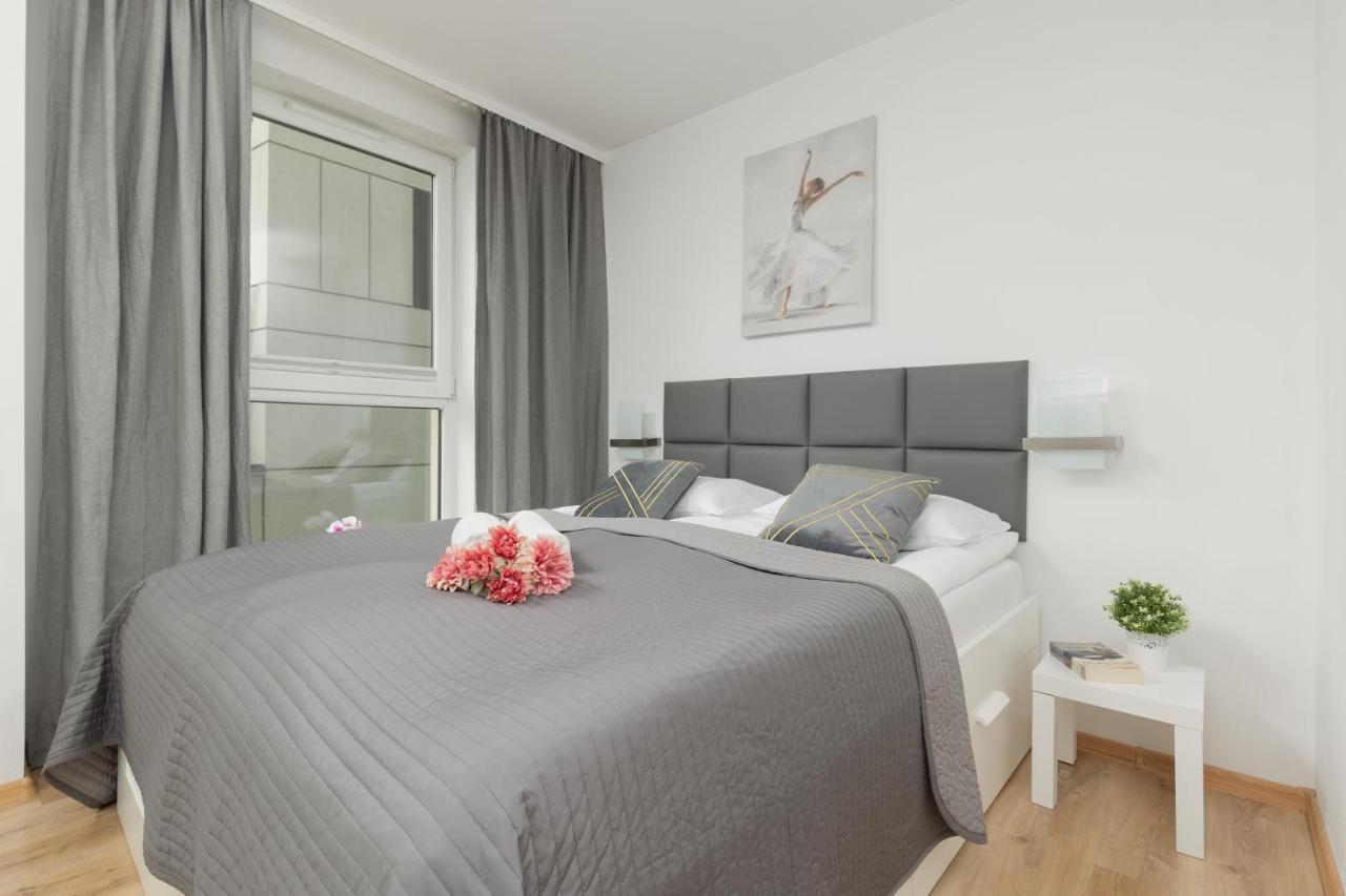 Warszawa Wawrzyszewska Apartment By Noclegi Renters Esterno foto