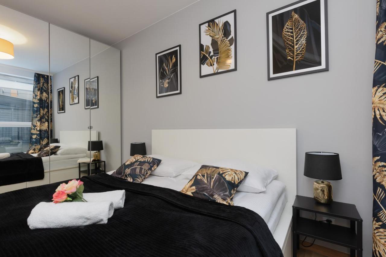 Warszawa Wawrzyszewska Apartment By Noclegi Renters Esterno foto